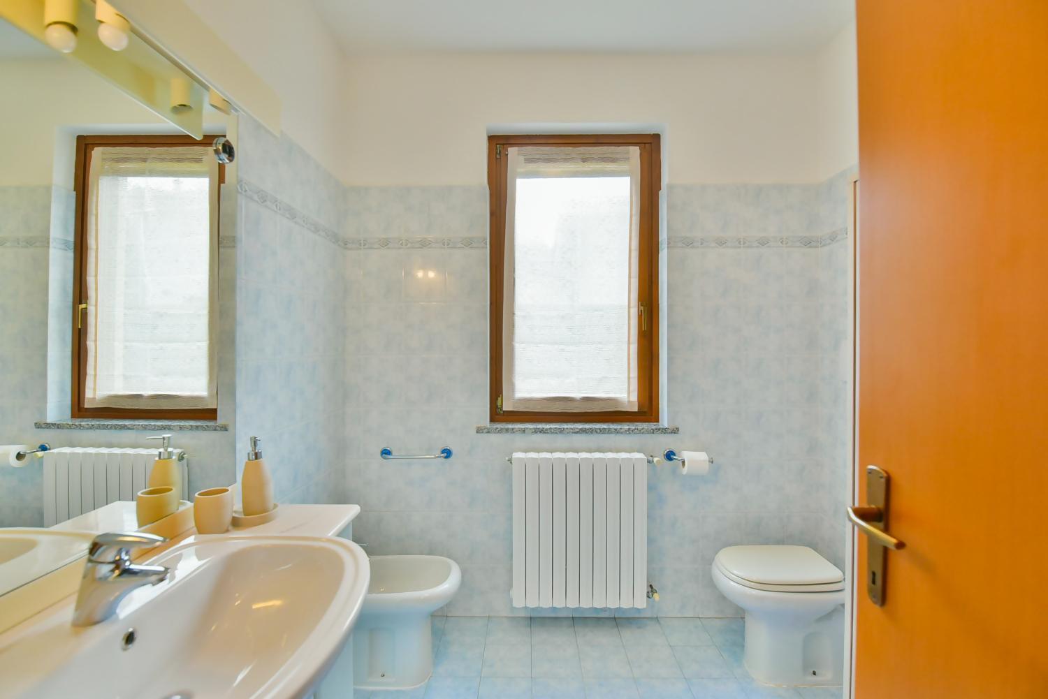 Valbrona Jane E Jolie Holiday Home Private Swimming Pool מראה חיצוני תמונה
